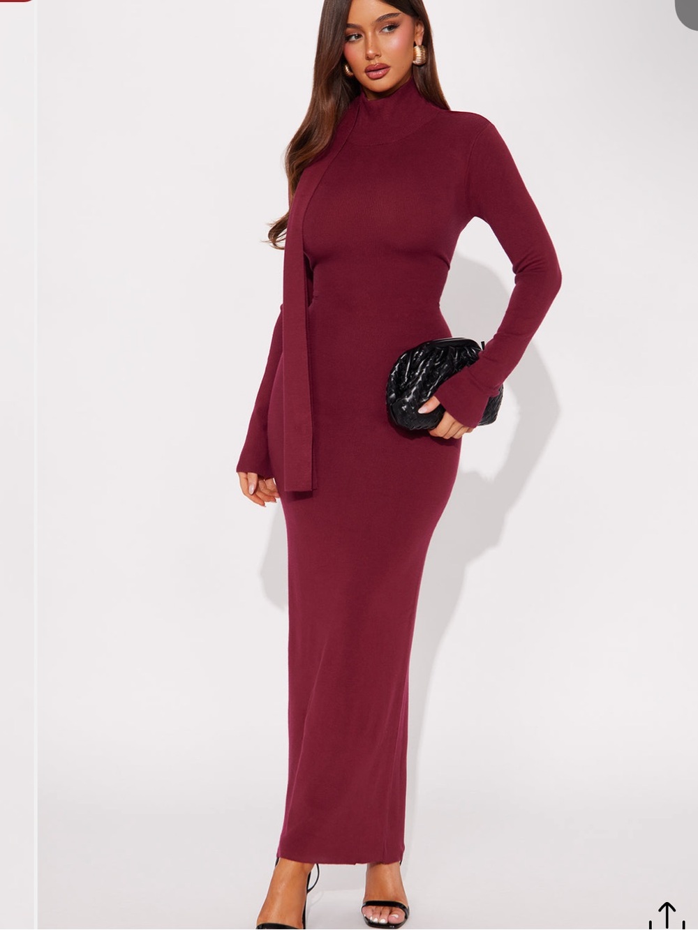 Fashion Nova Wine Red Turtleneck Sweater Maxi Dress with Scarf